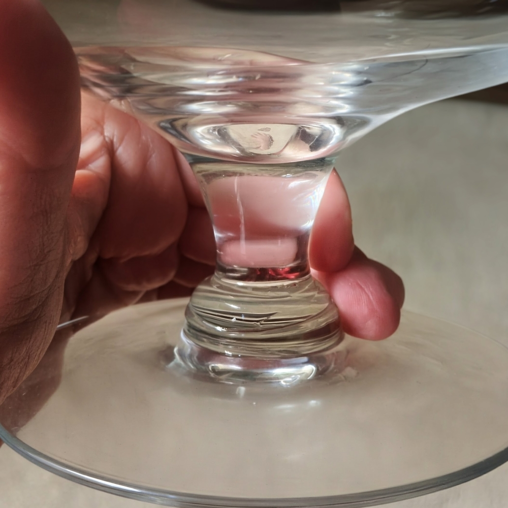 Elegant Glass Pedestal Bowl with Floral Design - Picture 4 of 4